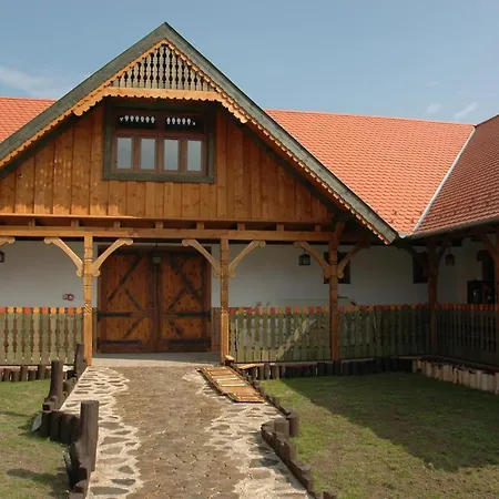 Bed & Breakfast Postakocsi Vendeghaz *